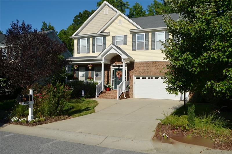 209 Autumn Glen Lane, Holly Springs, NC