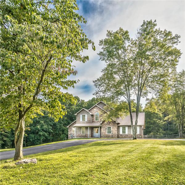 375 Bairdford Road, Gibsonia, PA